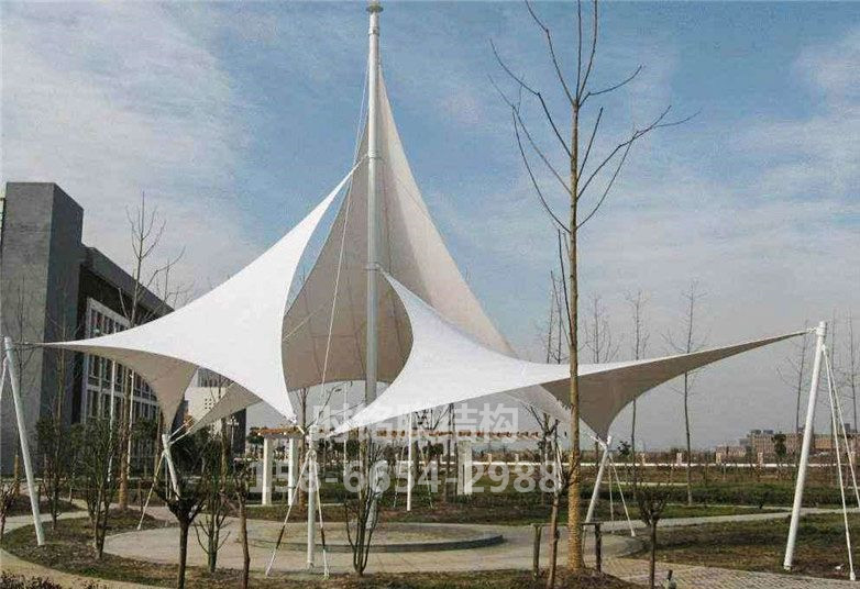 自怡園公園景觀棚